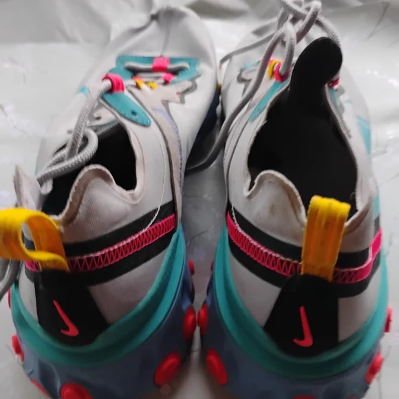 Nike Kids Multicolor Athletic Shoes - Picture 2 of 6